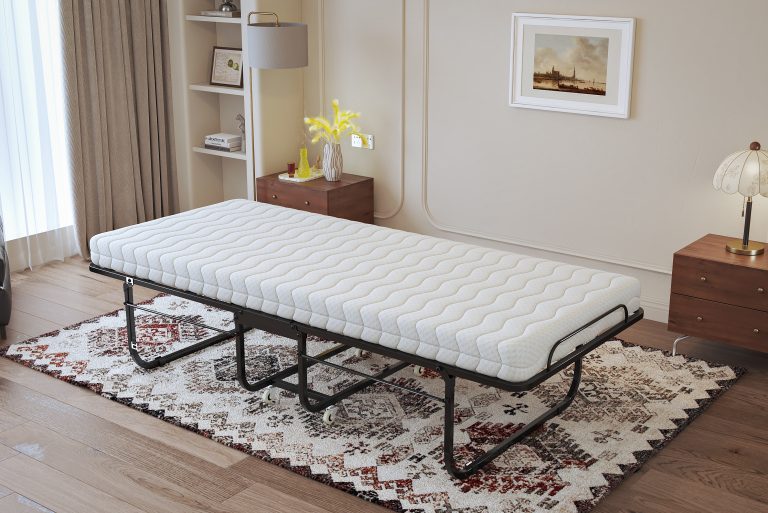 Katso Heavy-Duty Commercial Steel Folding Cot